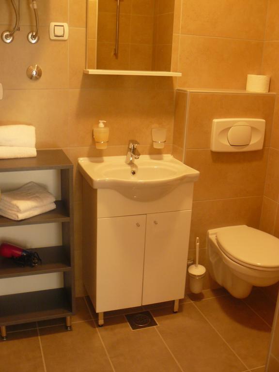 My Nest Accommodation Привлака Екстериор снимка